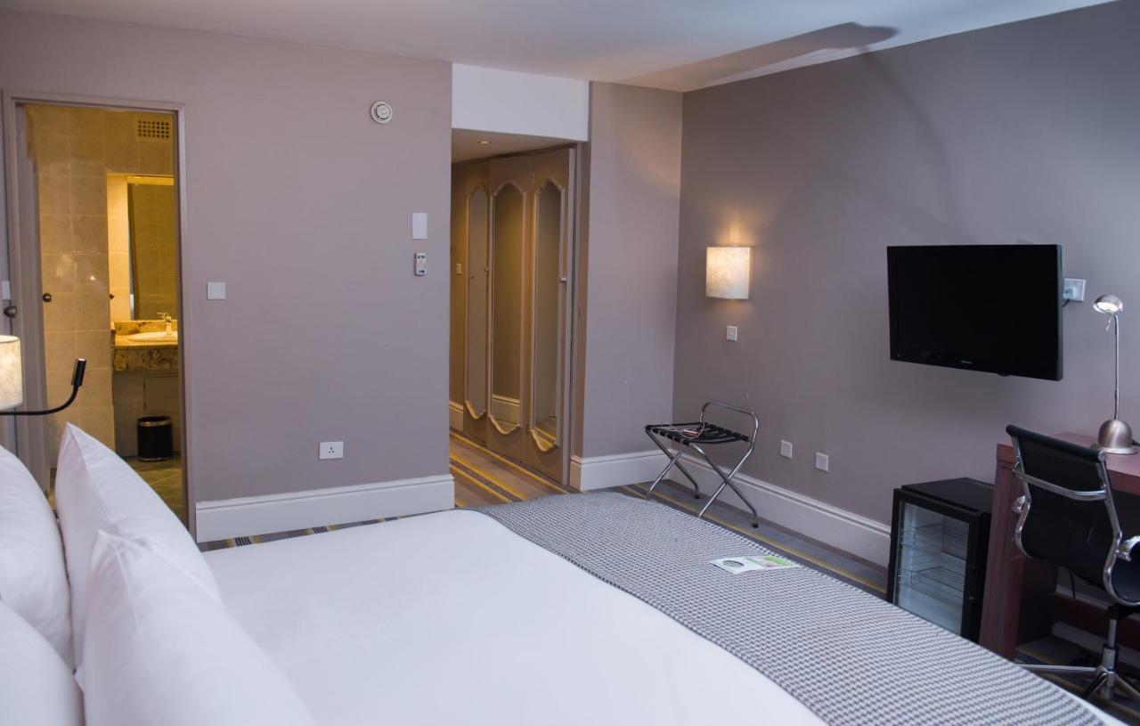 Holiday Inn - Mutare By Ihg Zewnętrze zdjęcie
